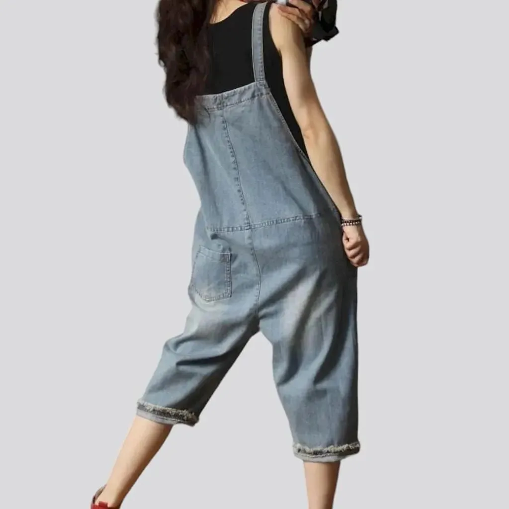 Fashionable denim dungaree for ladies