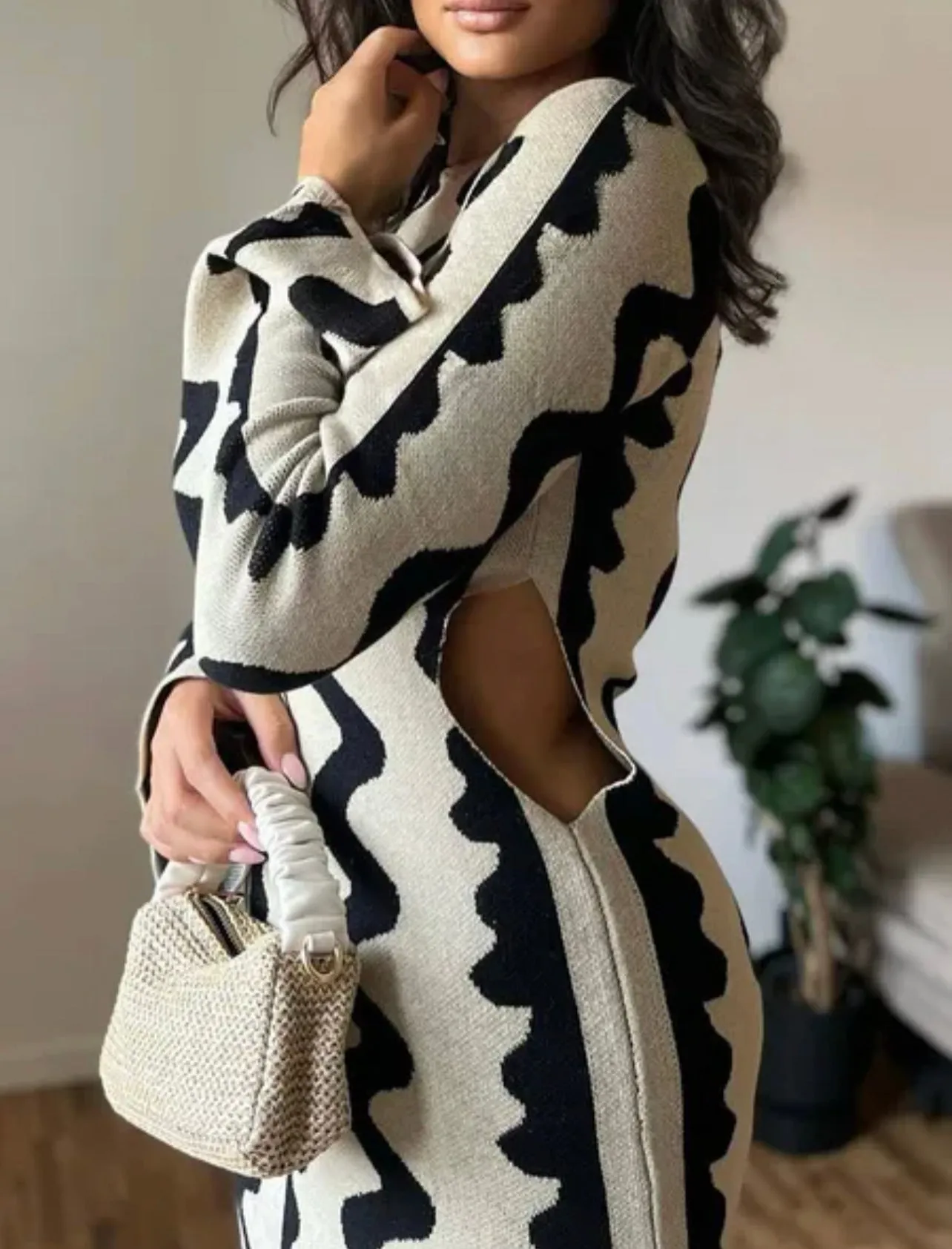 Long Sleeves Knitted Dress