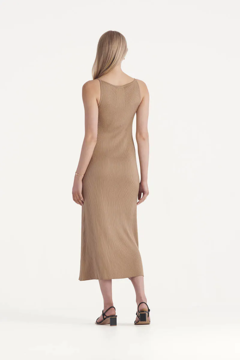 Mills Knit Dress Camel