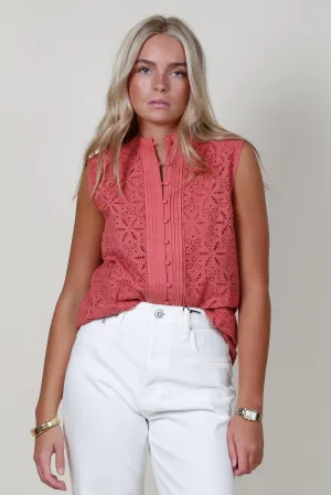 MOS | Sara Lace Sleeveless Blouse - Sangria