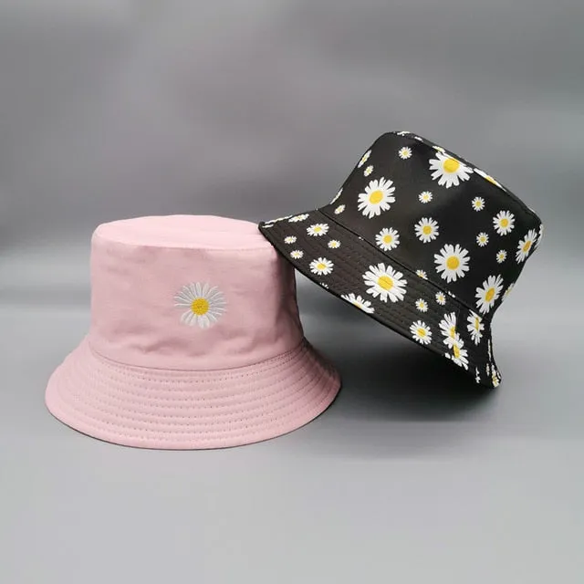 Sunscreen Daisy Embroidery Fisherman Hat