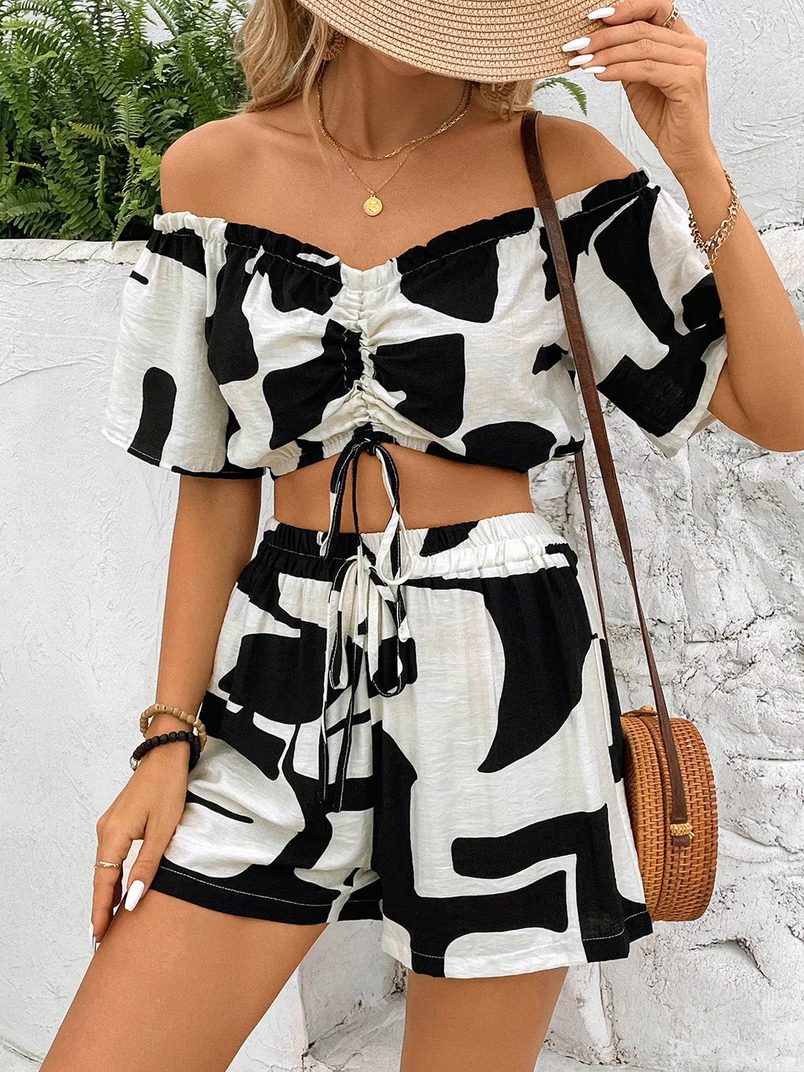 TEEK - Black Apricot Drawstring Off-Shoulder Top Shorts Set