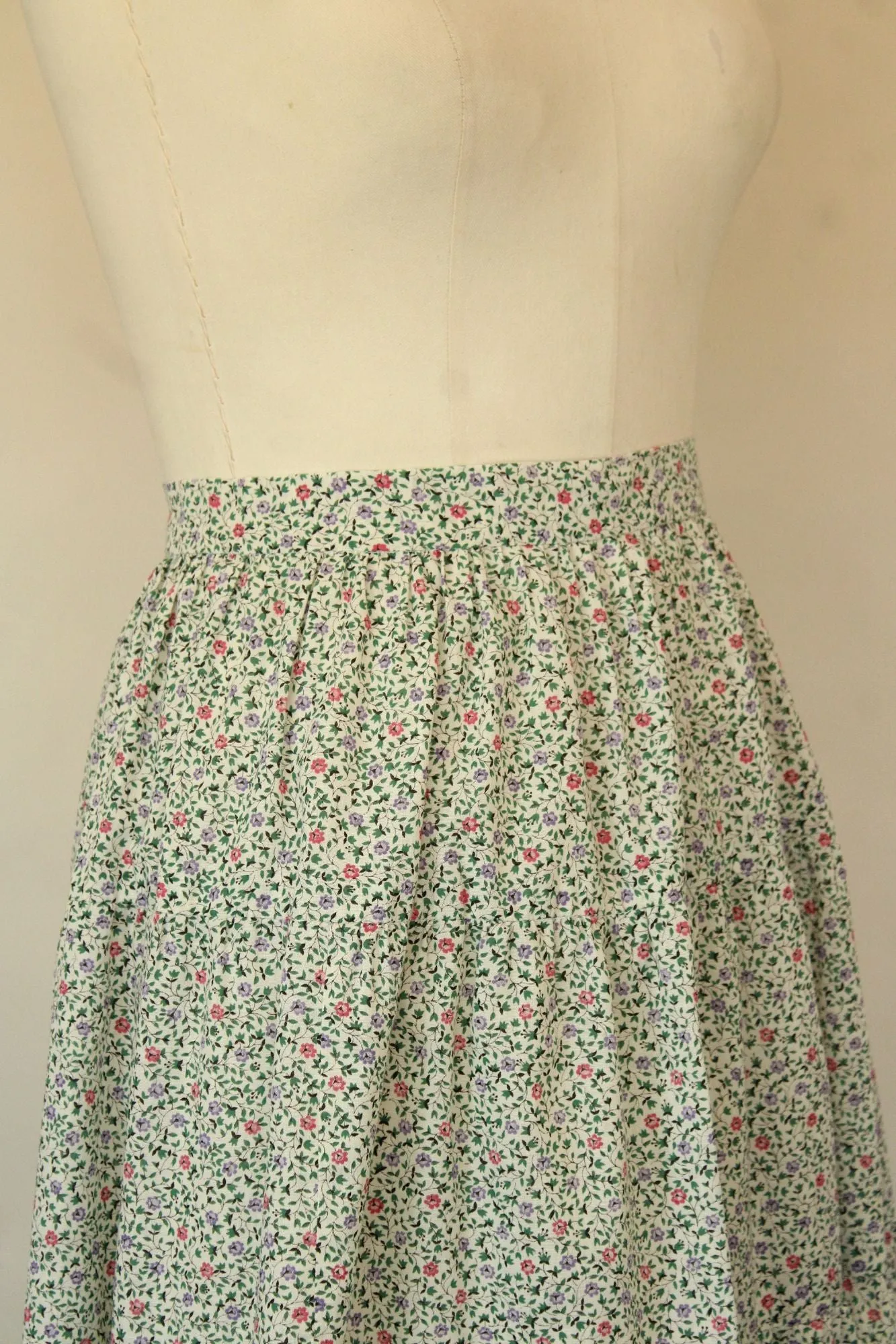 Vintage 1970s 1980s Floral Print Calico Skirt